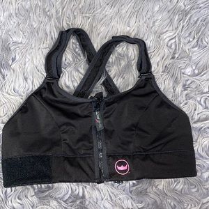 SheFit Black Sport Bra